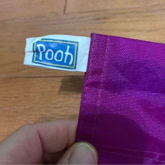 Vtg DISNEY WINNIE POOH BEE COSTUME 1997 PUMPKIN HALLOWEEN FALL HOUSE YARD FLAG - Picture 2 of 5